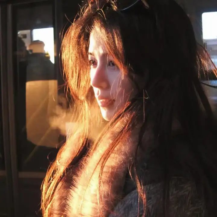 野侠游鸾